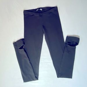 Talula - Black Leggings (W/ Stirrups)